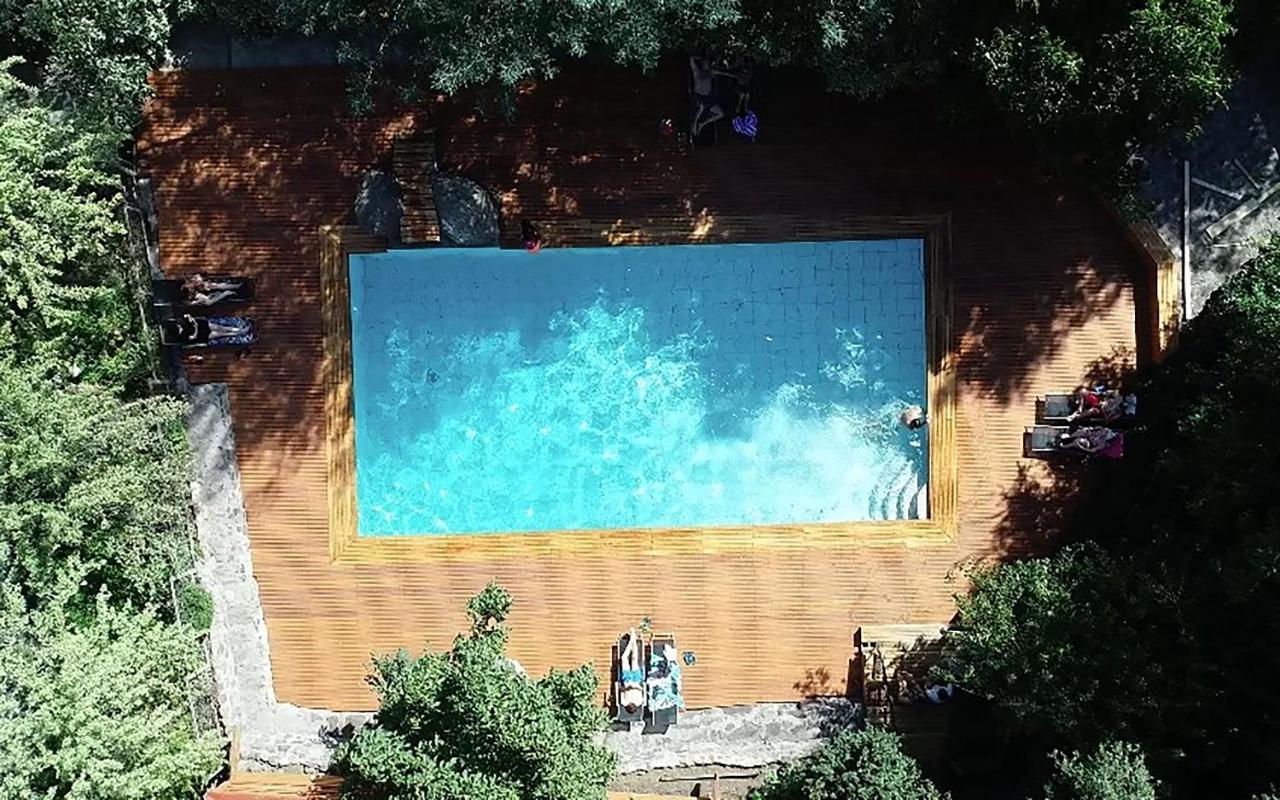 La Petite France Hotel San Jose de Maipo Exterior photo
